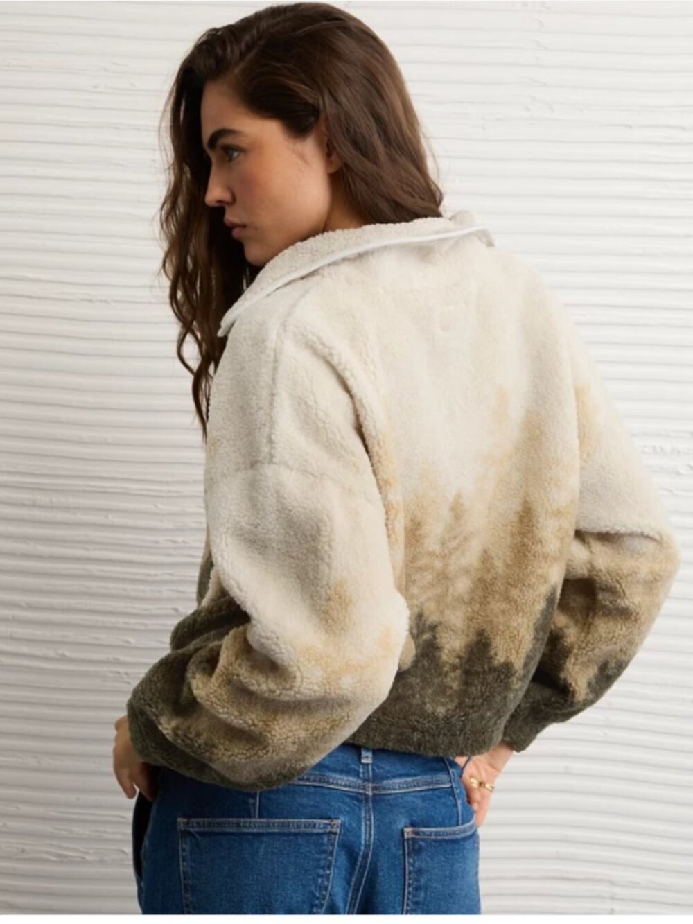 American Eagle AE Sherpa Teddy Henley Cropped Fleece
